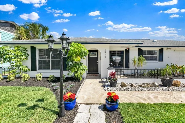 $436,900 | 1913 Poinsetta Lane, Maitland, FL 32751