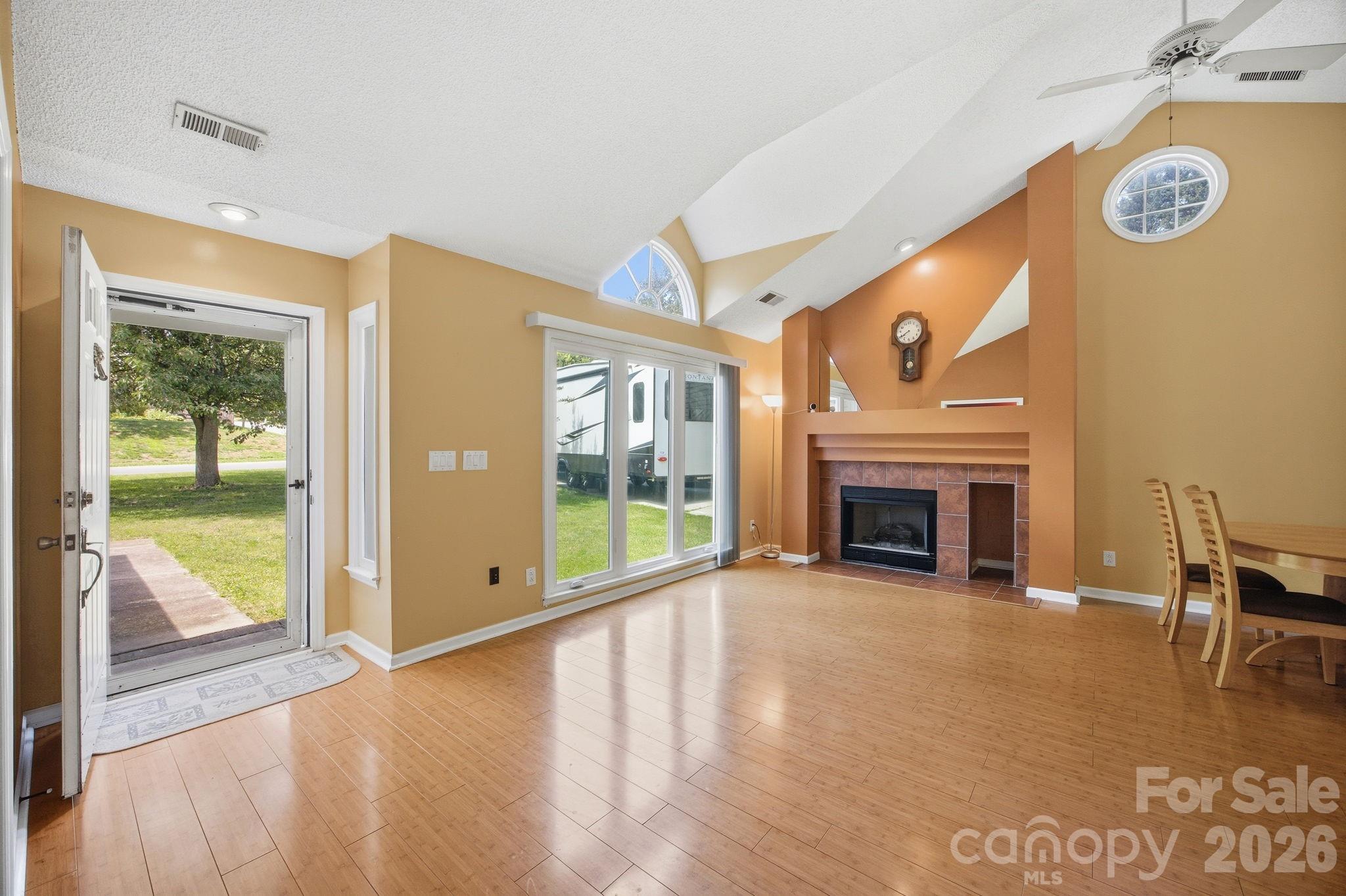7614 Trotter Road Charlotte, NC 28216 - Photo 9 of 34 Gallery Image 9