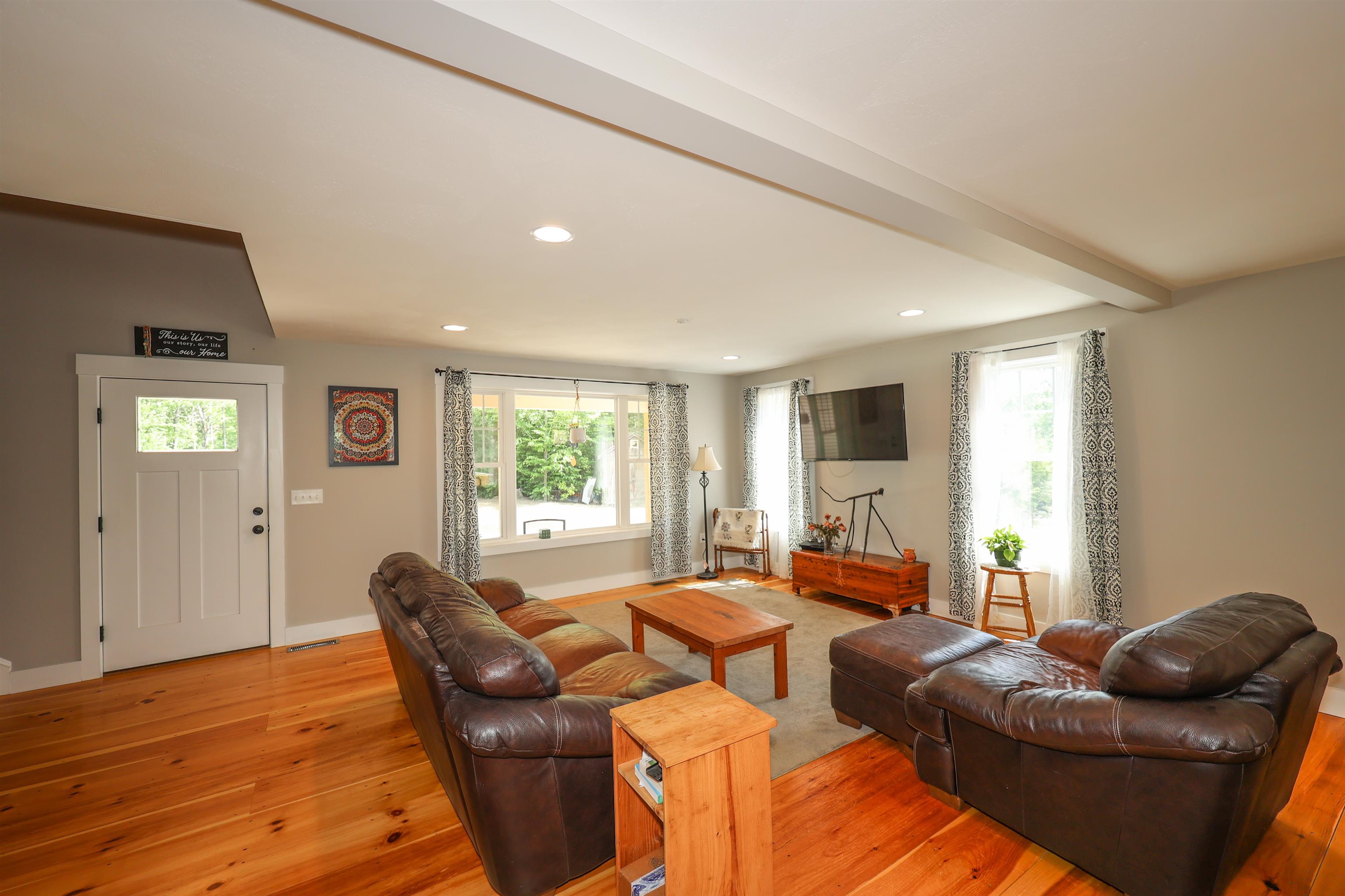 34 Rustic Lane New Boston, NH 03070 - Photo 10 of 40