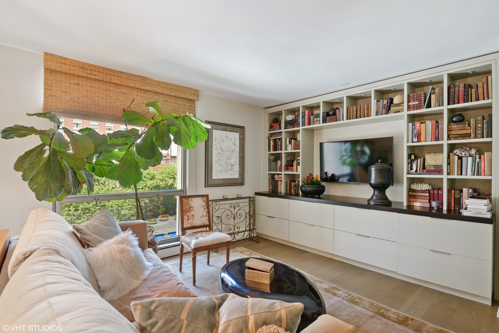 1310 North Ritchie Court, Unit 5B Chicago, IL 60610 - Photo 13 of 19