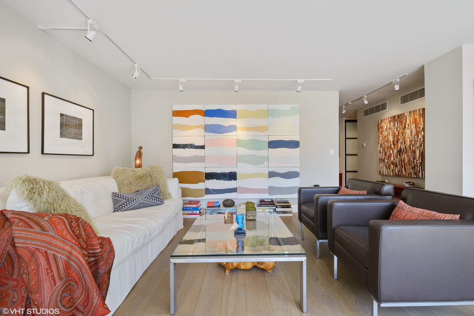 1310 North Ritchie Court, Unit 5B Chicago, IL 60610 - Photo 4 of 19