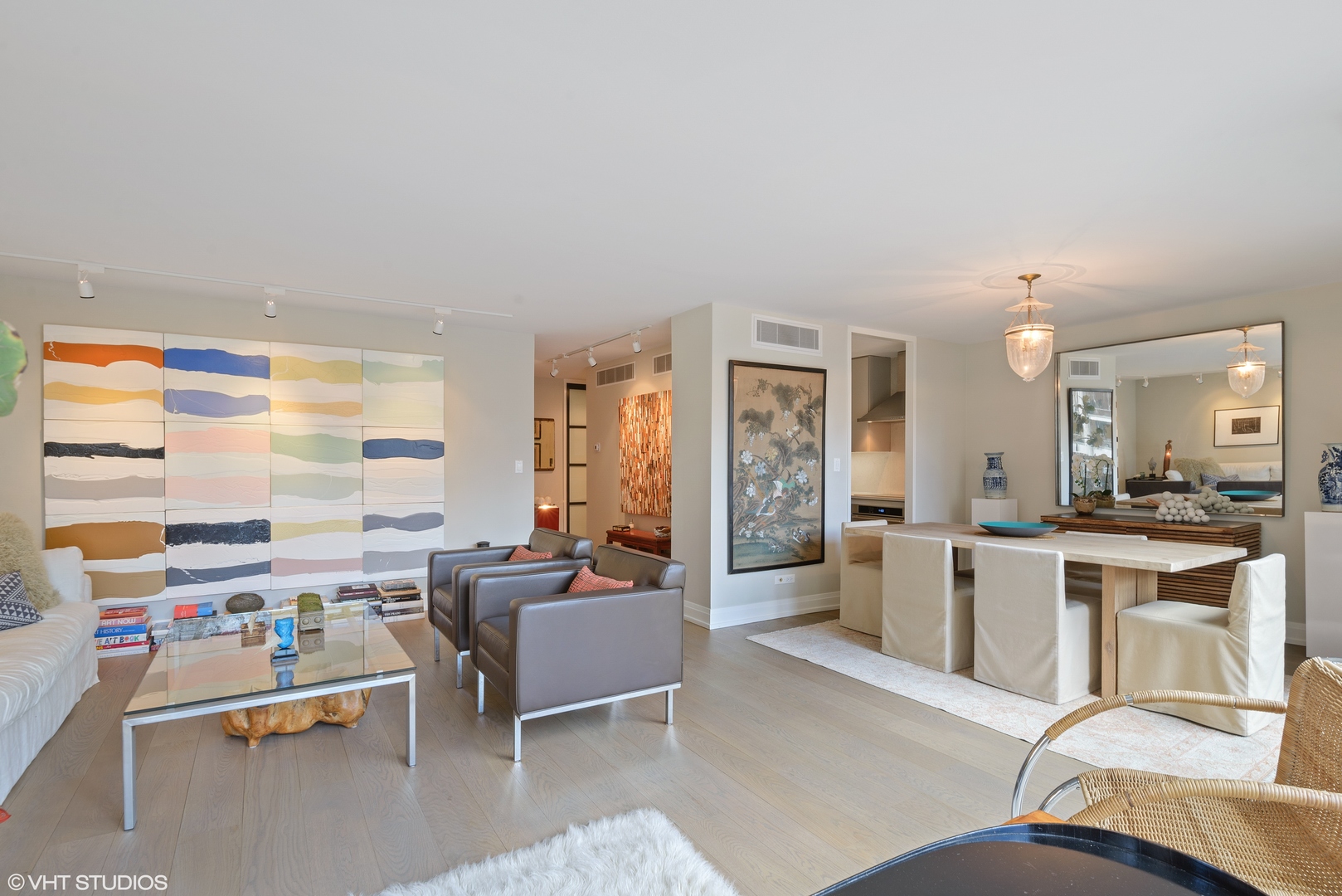 1310 North Ritchie Court, Unit 5B Chicago, IL 60610 - Photo 5 of 19