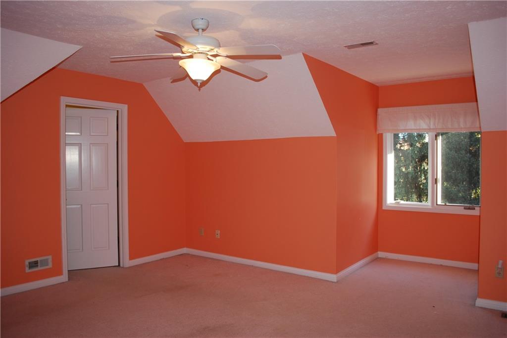 12341 Wayside Road Indianapolis, IN 46256 - Photo 15 of 24 Gallery Image 15