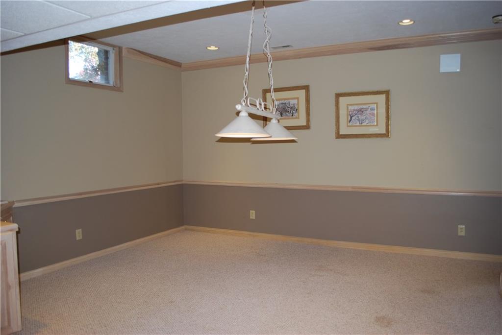 12341 Wayside Road Indianapolis, IN 46256 - Photo 18 of 24 Gallery Image 18