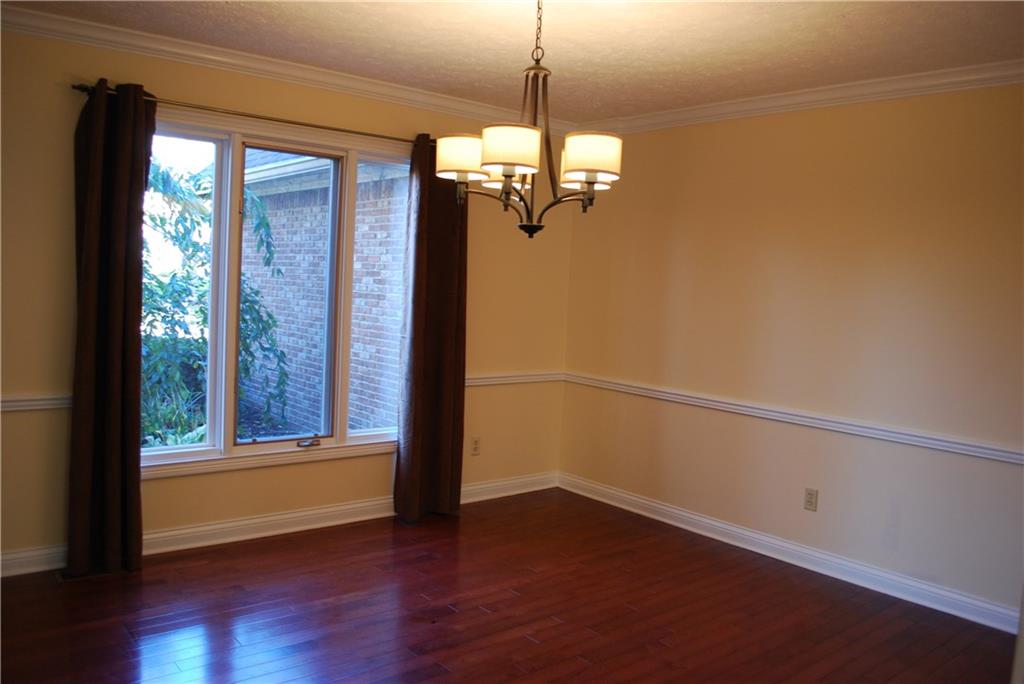 12341 Wayside Road Indianapolis, IN 46256 - Photo 6 of 24 Gallery Image 6
