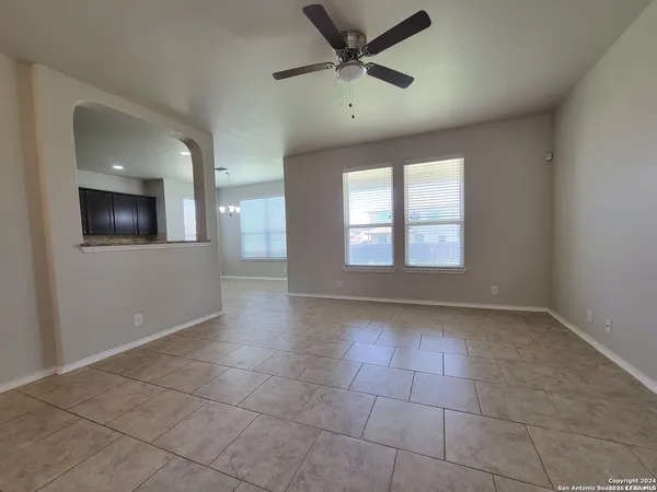 $2,495 | 13524 Ashmont Terrace, Live Oak, TX 78233