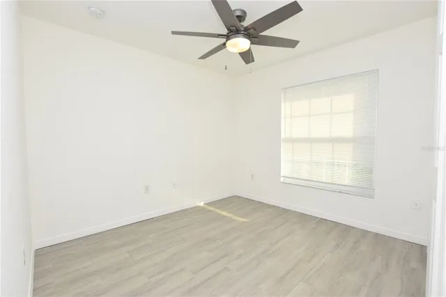 $1,400 | 1035 Fox Lake Drive, Lakeland, FL 33809