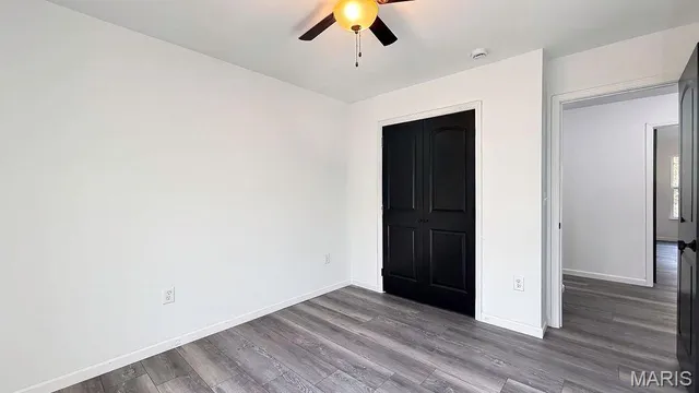 $362,000 | 416 Yorktown Drive, De Soto, MO 63020