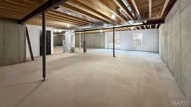 $362,000 | 416 Yorktown Drive, De Soto, MO 63020