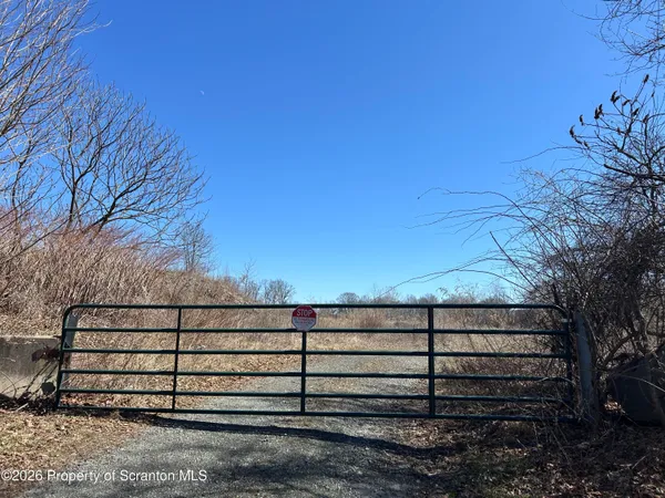 $550,000 | 448 Griffin Pond Road, Clarks Summit, PA 18411