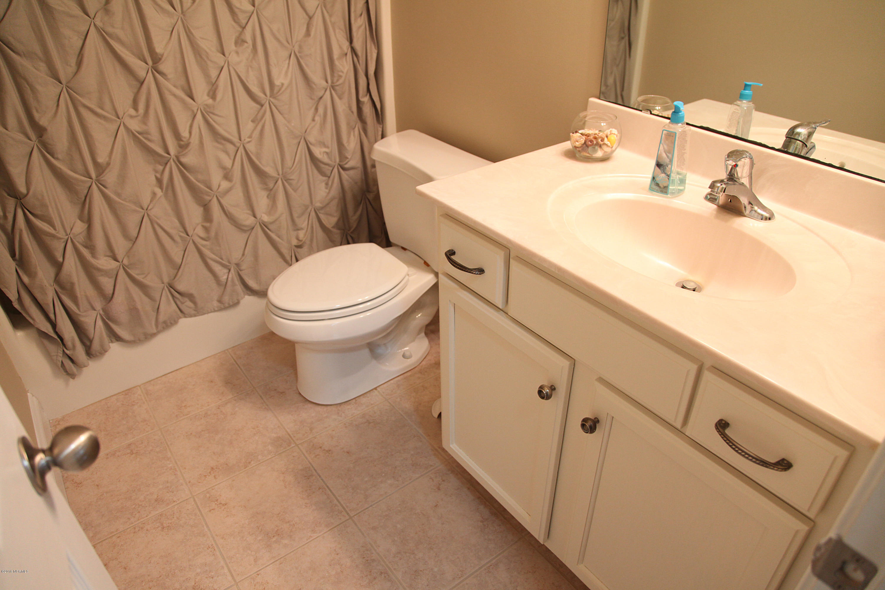840 Washington Acres Road Hampstead, NC 28443 - Photo 23 of 30 bath3