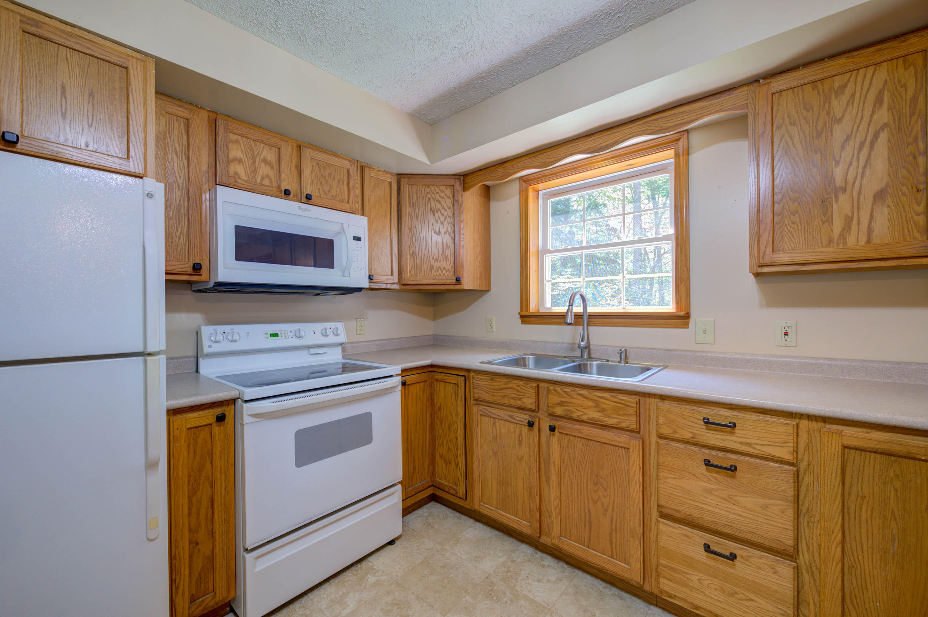 106 Old Waterville Road South China, ME 04358 - Photo 9 of 28 pic-9