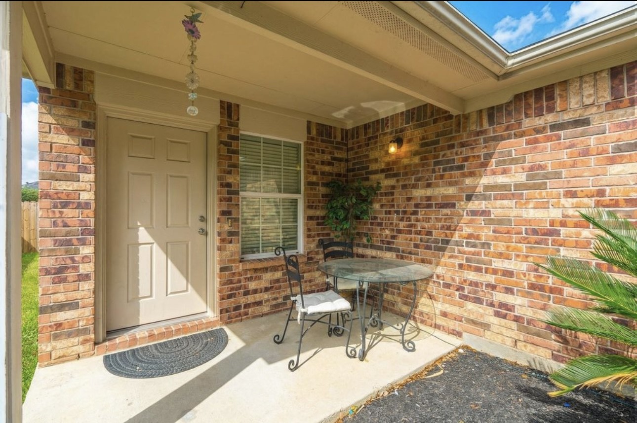 21611 Falvel Misty Drive Spring, TX 77388 - Photo 4 of 24