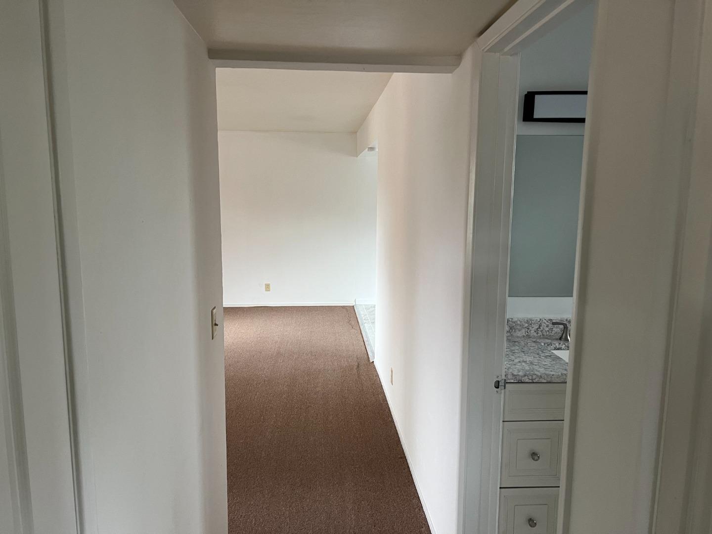 431 East St John Street San Jose, CA 95112 - Photo 19 of 32 a view of hallway with stairs