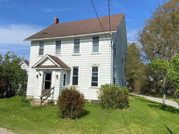 $725 | 4686 Forest Road- Road, Vowinckel, PA 16260