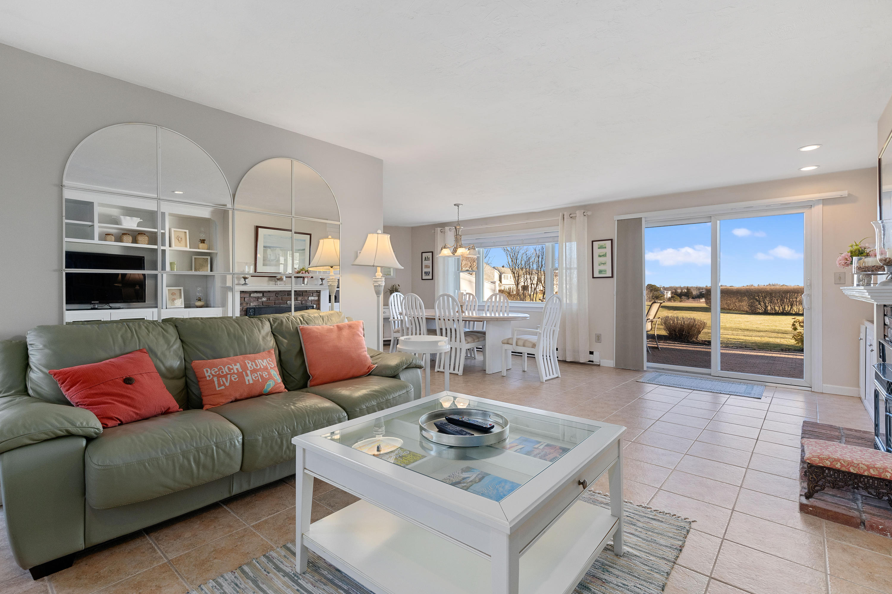 1237 Main Street, Unit 15 Chatham, MA 02633 - Photo 16 of 28 1237MaiLR-16