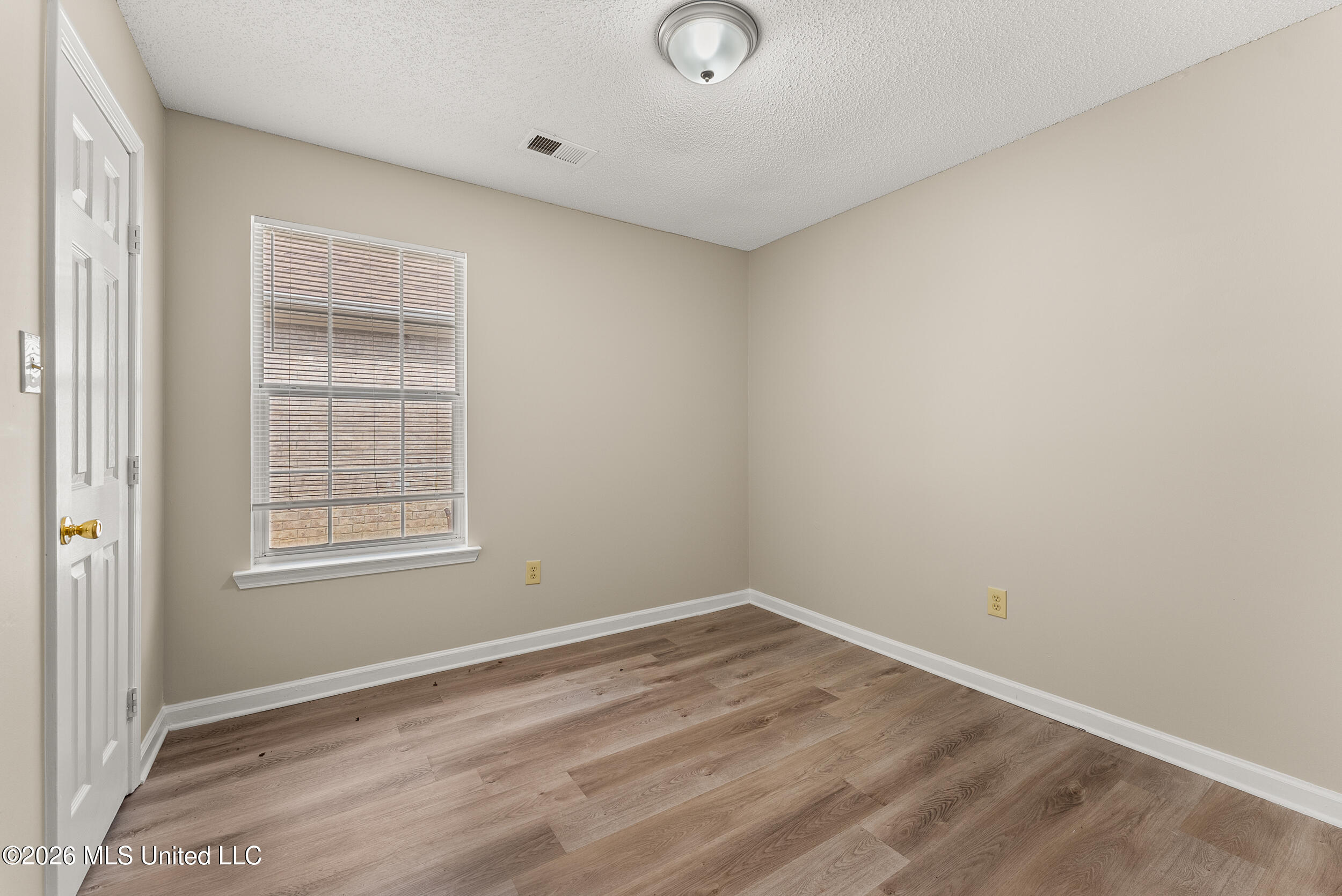 1175 Wilson Ridge Lake Cormorant, MS 38641 - Photo 18 of 22 1175 wilson ridge-interior-14