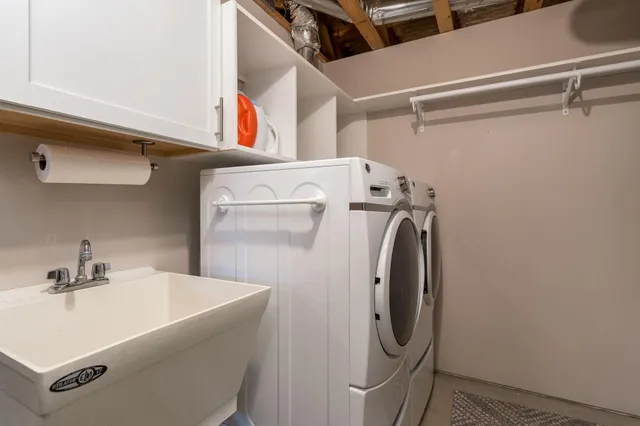 $539,900 | 320 Grovebrook Court, Mankato, MN 56001