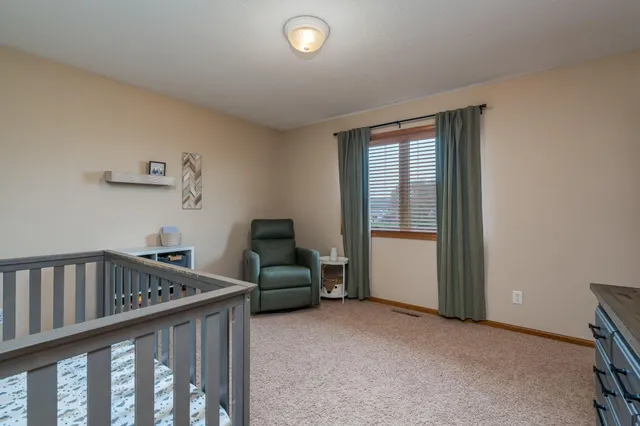 $539,900 | 320 Grovebrook Court, Mankato, MN 56001