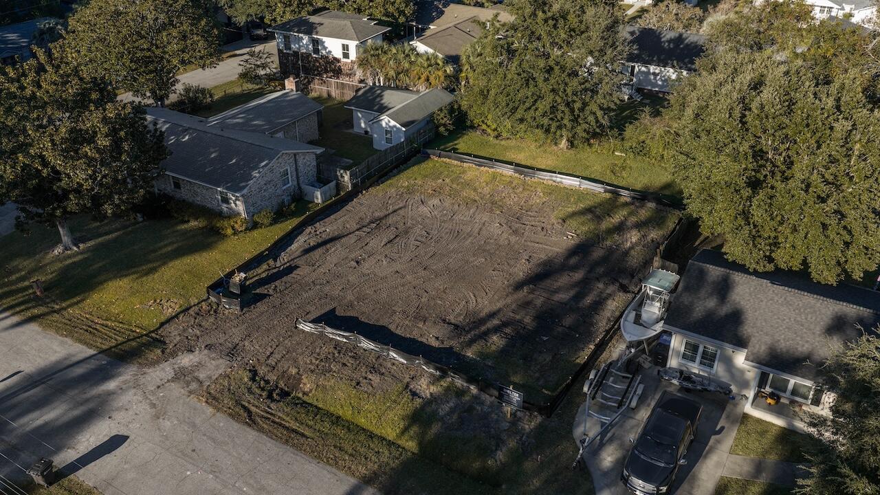 894 Randall Drive Mount Pleasant, SC 29464 - Photo 7 of 19 894 Randall Drive