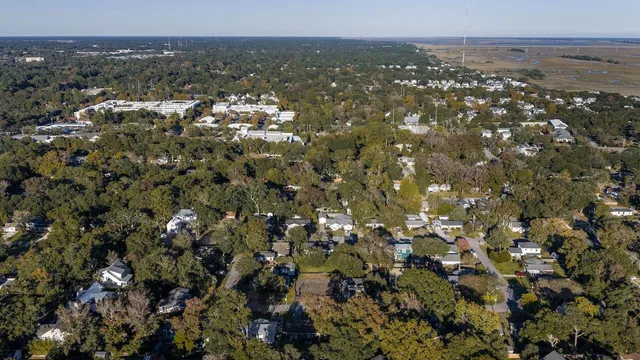 $1,600,000 | 894 Randall Drive, Mount Pleasant, SC 29464