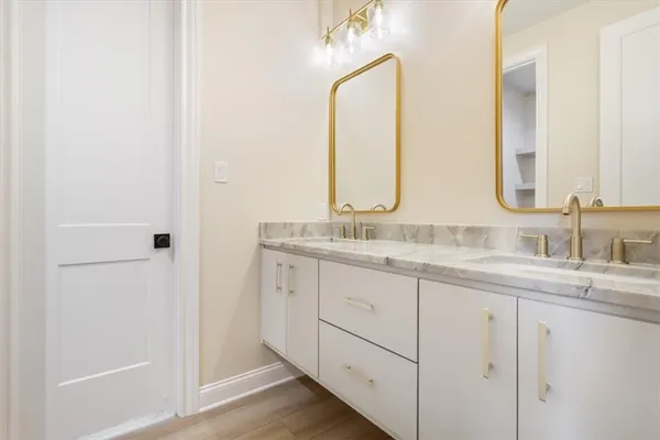 $899,000 | 36 Carriage Square, Waco, TX 76708