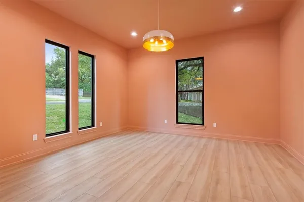 $899,000 | 36 Carriage Square, Waco, TX 76708