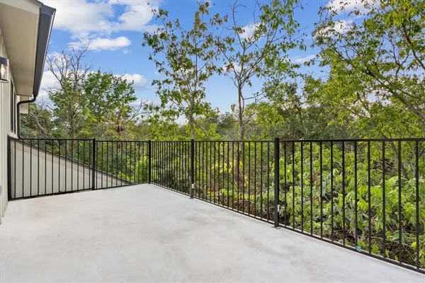 $899,000 | 36 Carriage Square, Waco, TX 76708