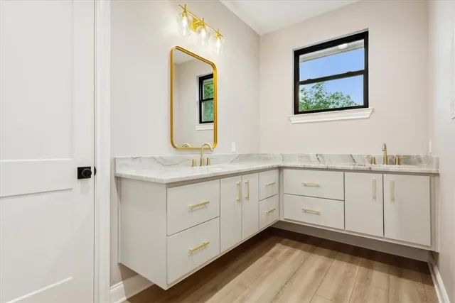 $899,000 | 36 Carriage Square, Waco, TX 76708