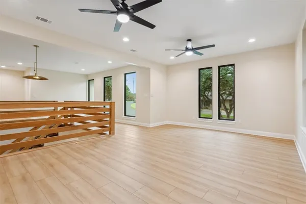 $899,000 | 36 Carriage Square, Waco, TX 76708