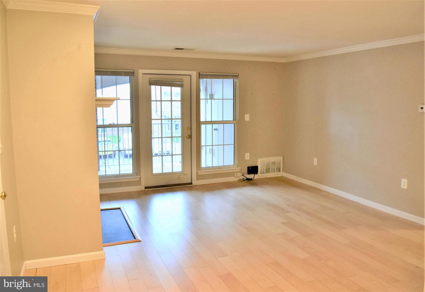 20965 Timber Ridge Terrace, Unit 204 Ashburn, VA 20147 - Photo 2 of 16 Gallery Image 2