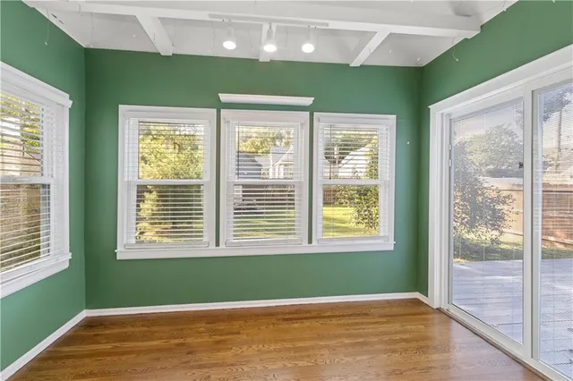 $339,000 | 7620 Grand Avenue, Kansas City, MO 64114