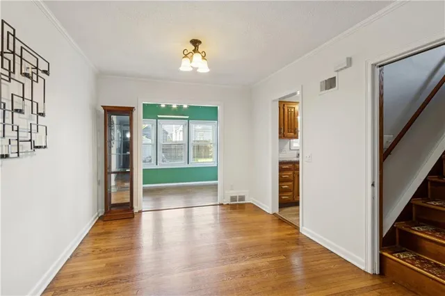 $339,000 | 7620 Grand Avenue, Kansas City, MO 64114