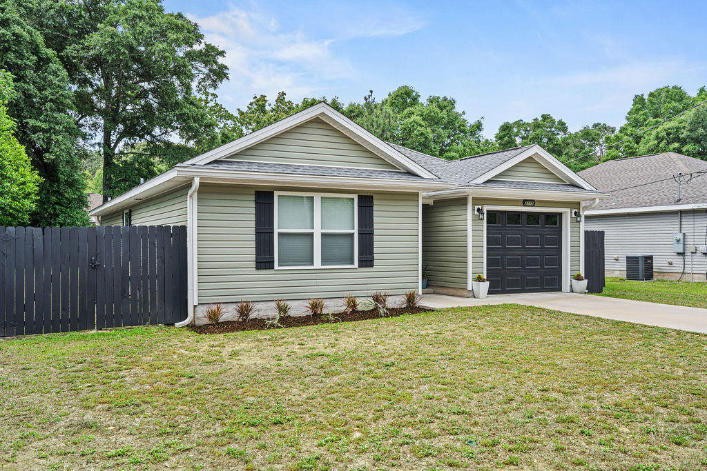 3172 Main Street Crestview, FL 32539 - Photo 2 of 30 Front of Home