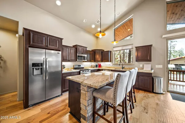 $2,800 | 5378 West Glen Abbey Trail, Pinetop-Lakeside, AZ 85929