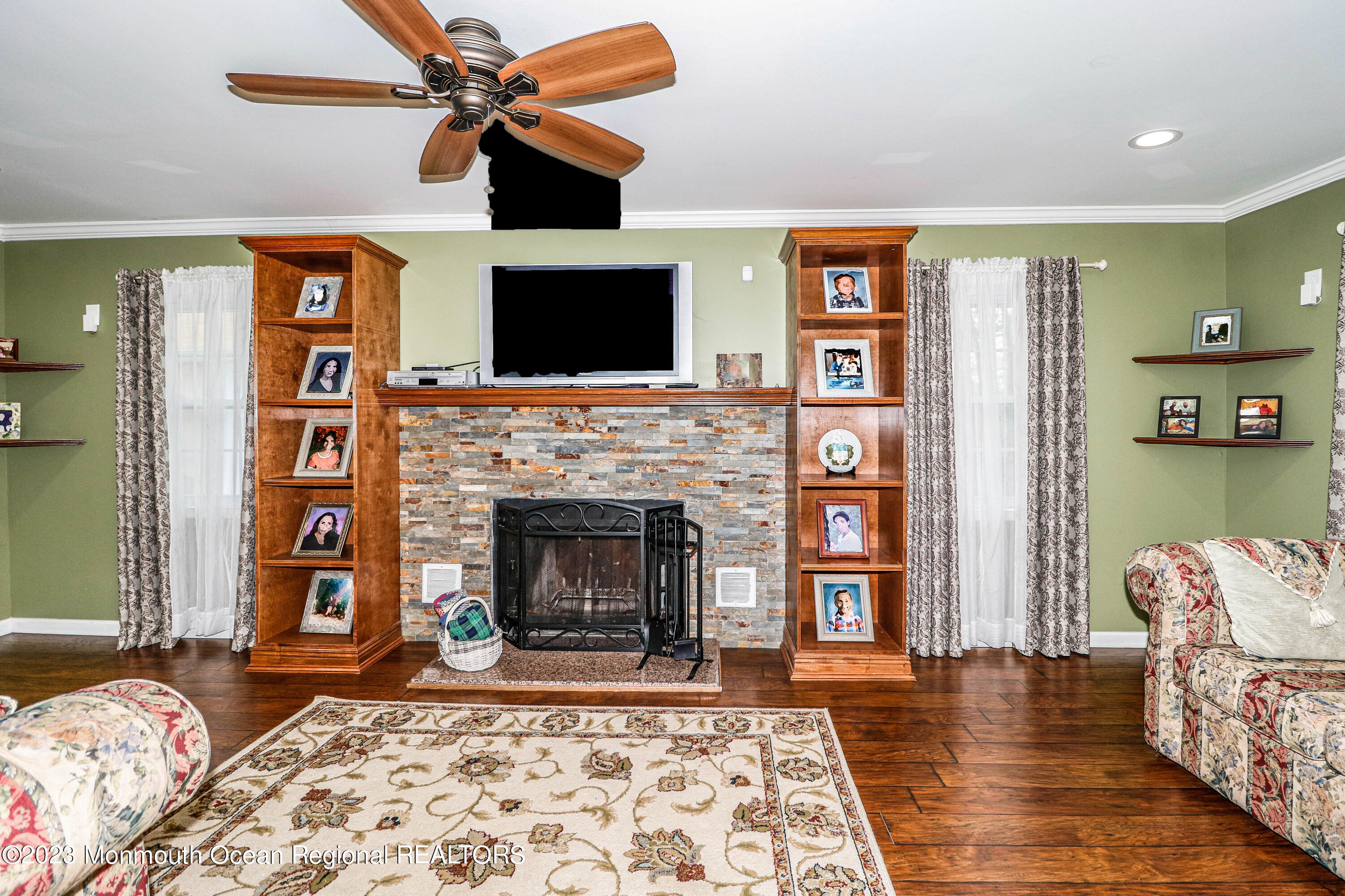 2 Agress Road Millstone Township, NJ 08535 - Photo 23 of 43 Living Room 1