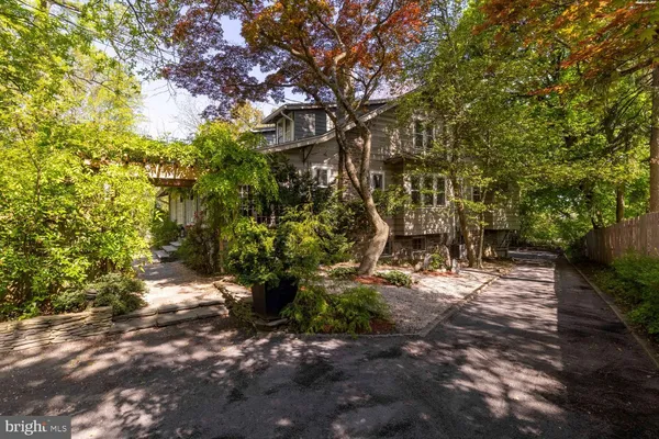 $4,800 | 9343 Stenton Avenue, Glenside, PA 19038
