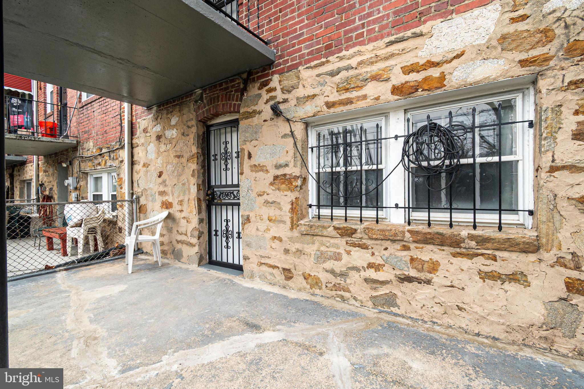 3716 Columbus Drive Baltimore, MD 21215 - Photo 35 of 36 a view of front door