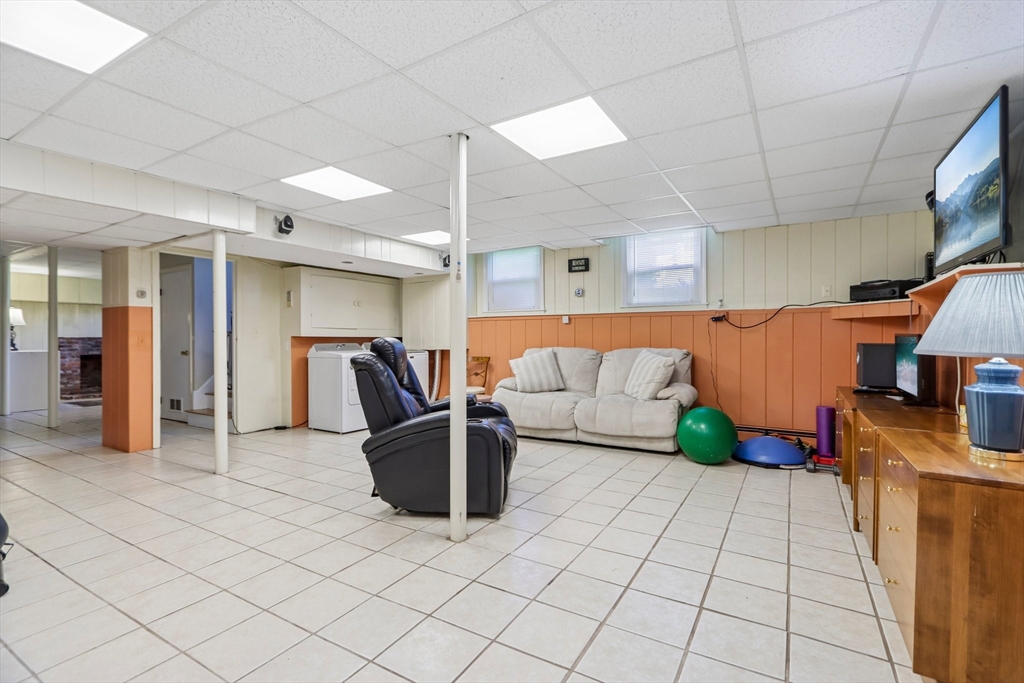 96 Harvard Road Stow, MA 01775 - Photo 19 of 37 Gallery Image 19