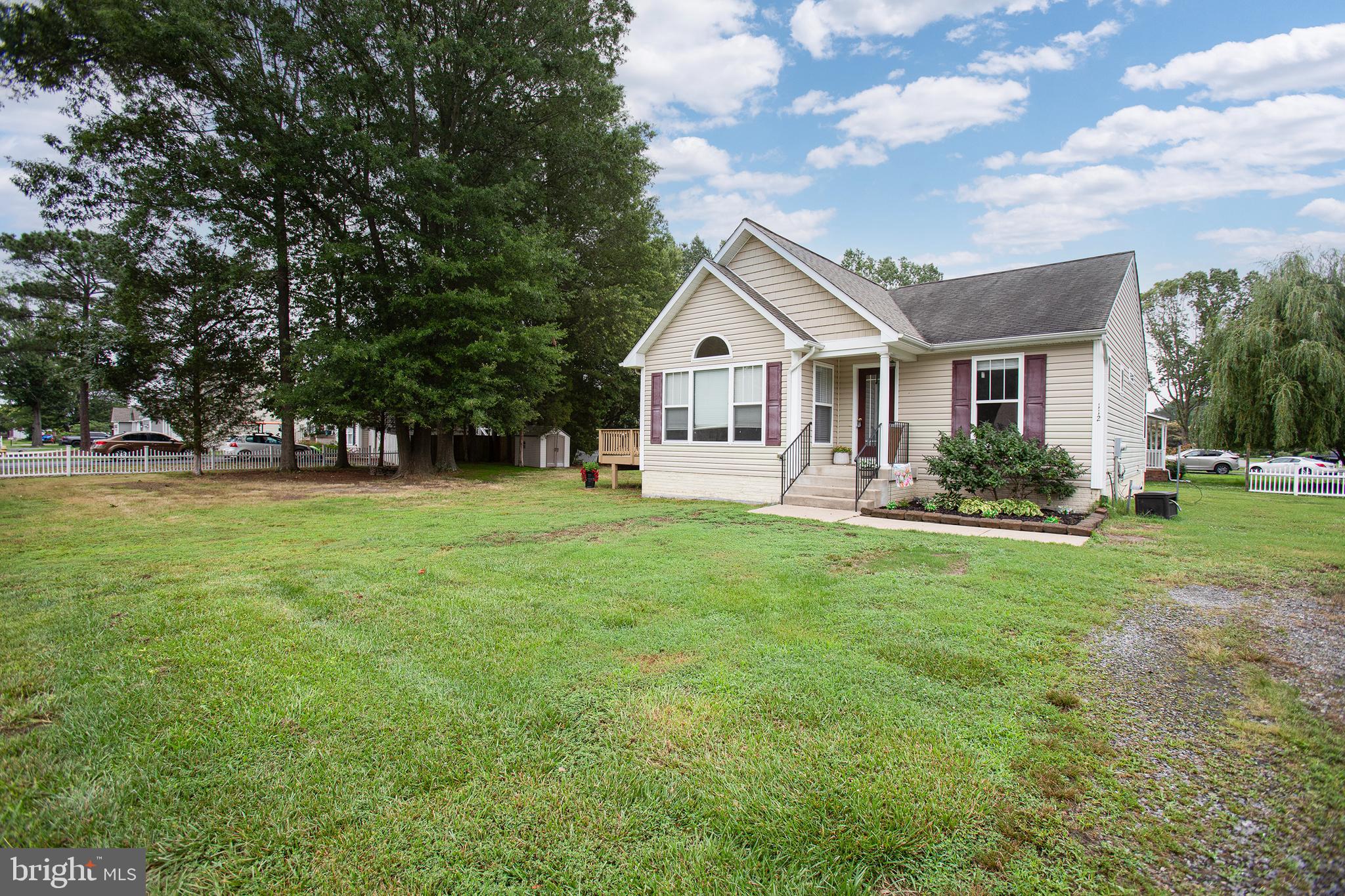 112 Azalea Road Colonial Beach, VA 22443 - Photo 4 of 61 Gallery Image 4