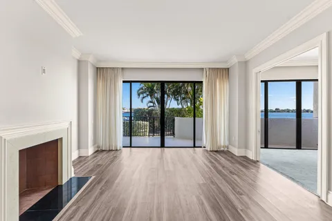 $1,150,000 | 1200 South Flagler Drive, Unit 101, West Palm Beach, FL 33401