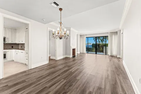 $1,150,000 | 1200 South Flagler Drive, Unit 101, West Palm Beach, FL 33401