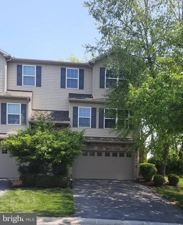 $2,325 | 325 Antilles Court, Mechanicsburg, PA 17050
