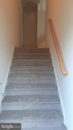 $2,325 | 325 Antilles Court, Mechanicsburg, PA 17050