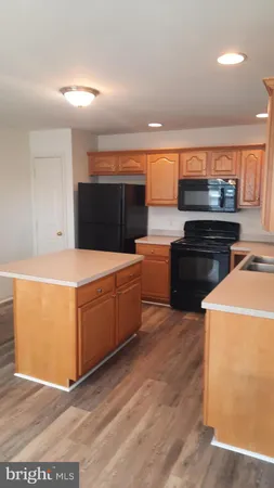 $2,325 | 325 Antilles Court, Mechanicsburg, PA 17050