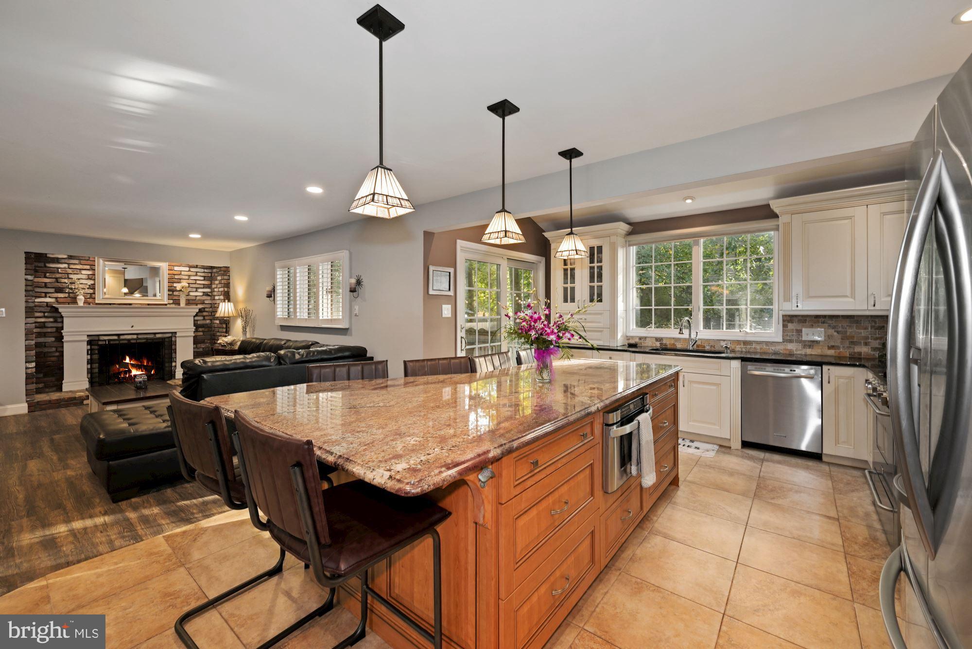 516 Park Road Cherry Hill, NJ 08034 - Photo 8 of 46 Custom Kitchen with huge island seats 6