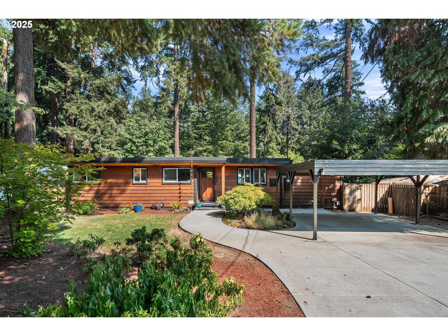 16536 Southwest Inverurie Road Lake Oswego, OR 97035 - Photo 1 of 36 Gallery Image 1