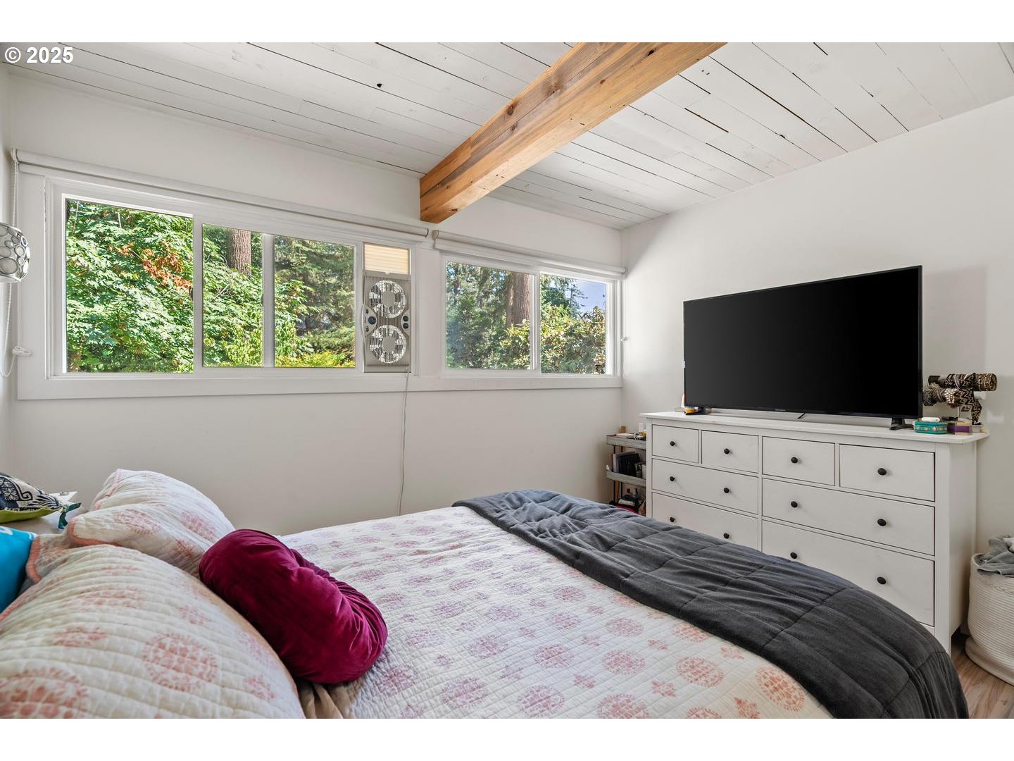 16536 Southwest Inverurie Road Lake Oswego, OR 97035 - Photo 21 of 36 Gallery Image 21