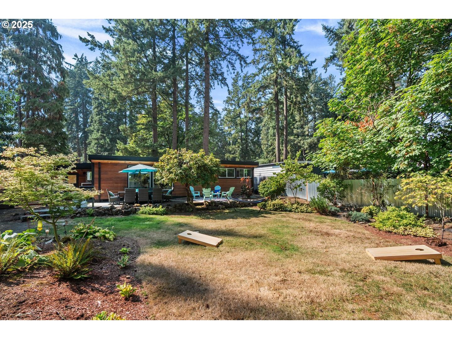 16536 Southwest Inverurie Road Lake Oswego, OR 97035 - Photo 33 of 36 Gallery Image 33