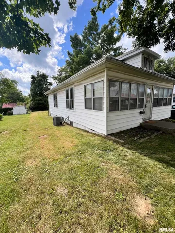 $55,900 | 202 Wilson Street, Anna, IL 62906